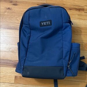 YETI Navy and Black crossroads Backpack